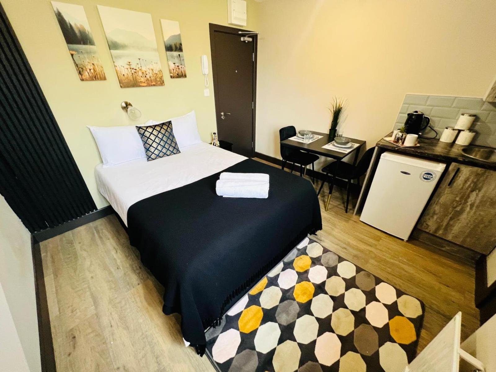 Caledonian House - Vibrant Vibe Apartment London